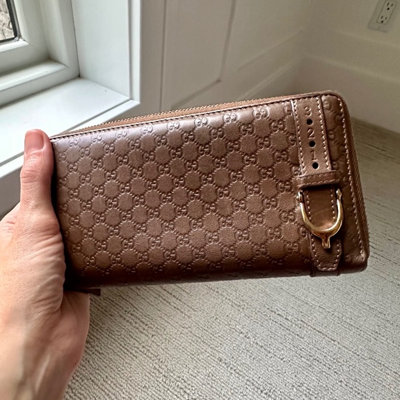 GUCCI Authentic & Rare Horse Bit Wallet in Saddle Brown - Picture 1 of 8